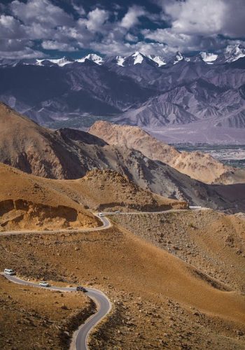 free-photo-of-road-in-kashmir-and-ladakh
